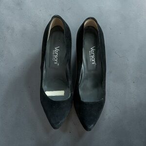 Versani Black Suede Pointed Pumps